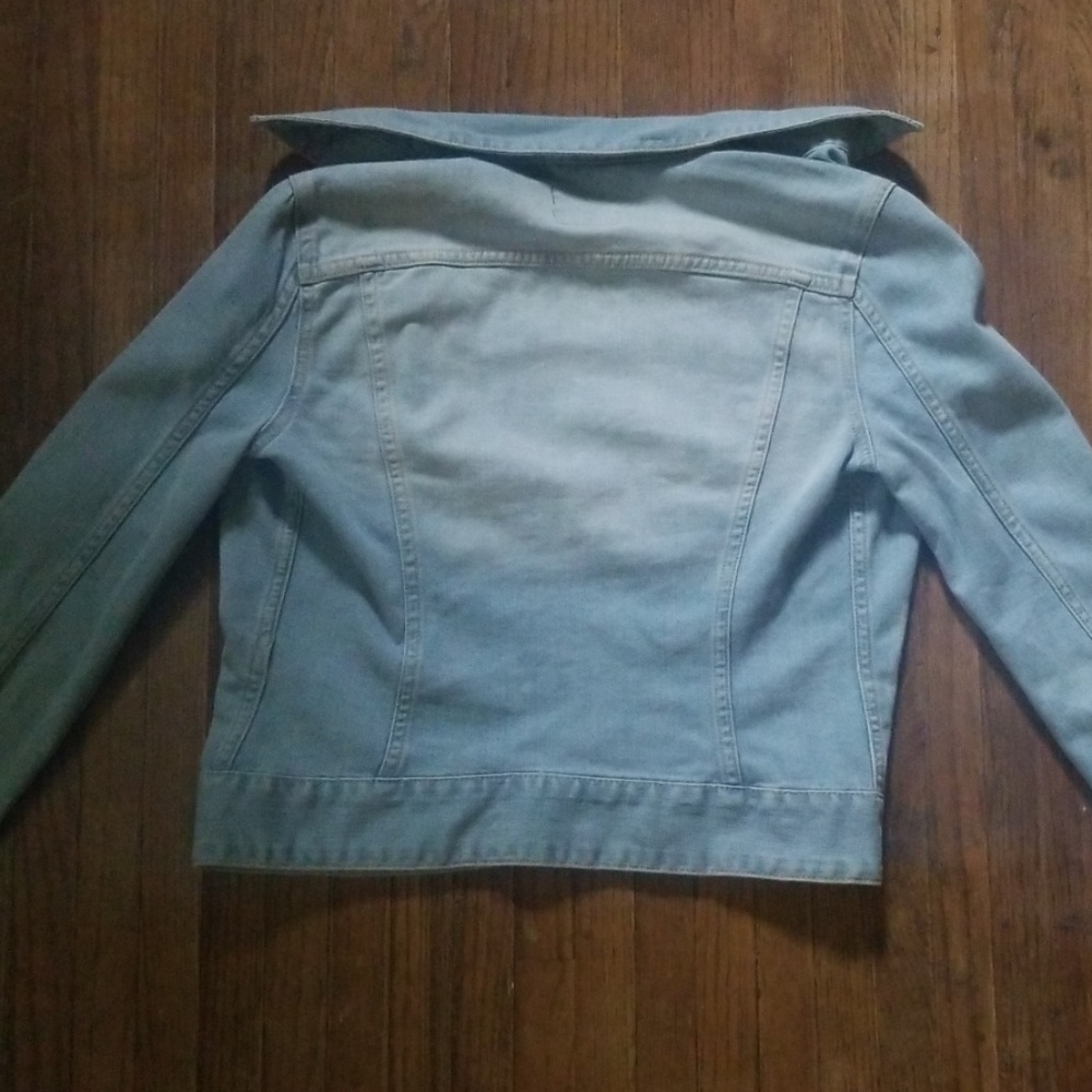 Jean jacket - Picture 3 of 4